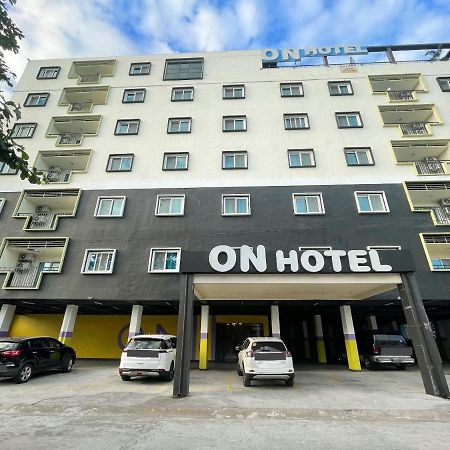 On Hotel Friendship Angeles Buitenkant foto
