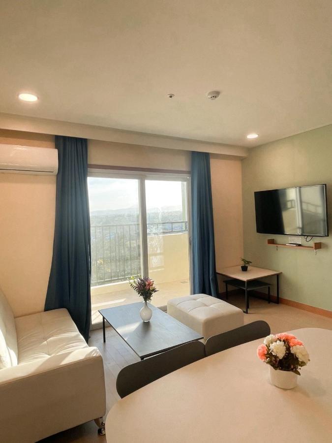 On Hotel Friendship Angeles Buitenkant foto