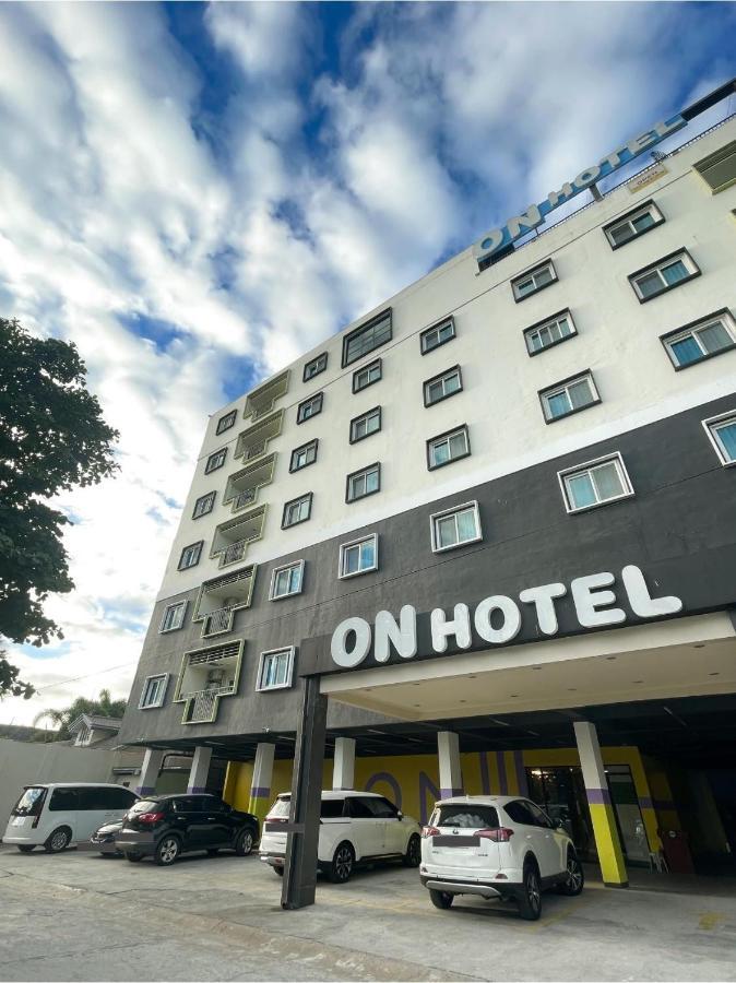 On Hotel Friendship Angeles Buitenkant foto